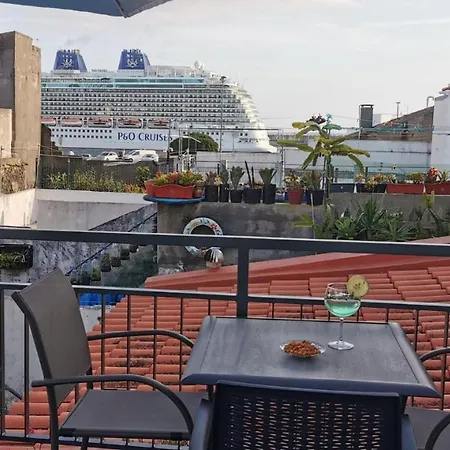 Azores - Calheta Downtown * Πόντα Ντελγκάντα